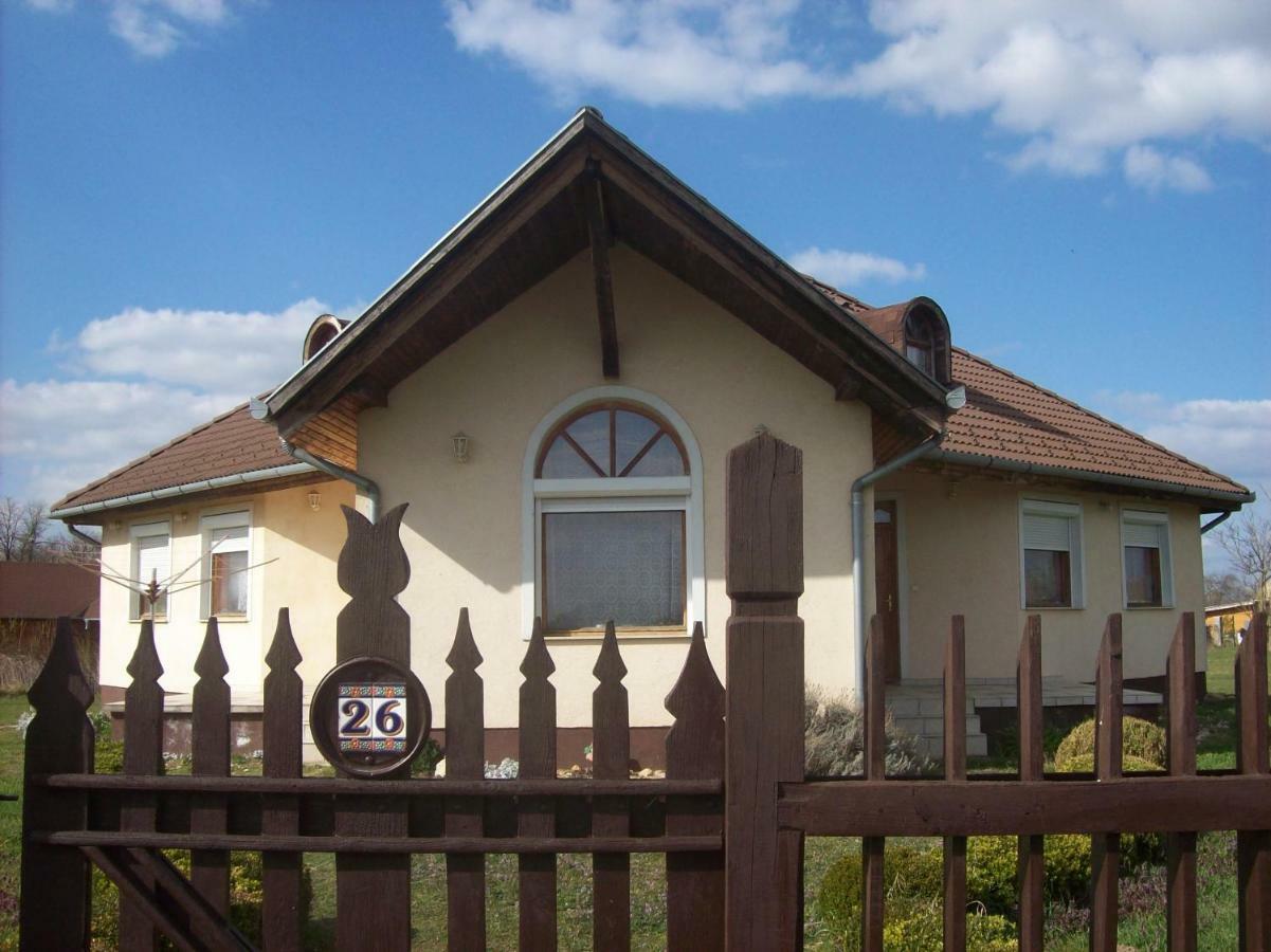 Lila Akác Vendégház Dabrony Ngoại thất bức ảnh
